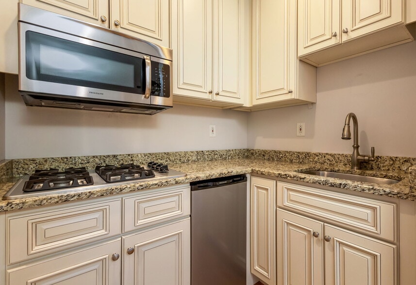 More Photos Of 12298 Croton Rd, Croton Specialty For Sale