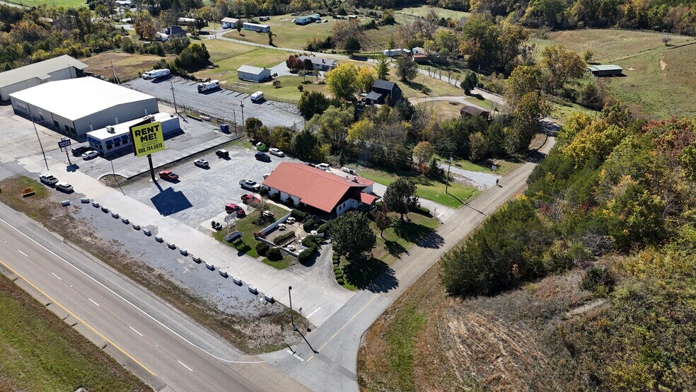 More Photos Of 6335 W Andrew Johnson Hwy, Greeneville Restaurant For Sale