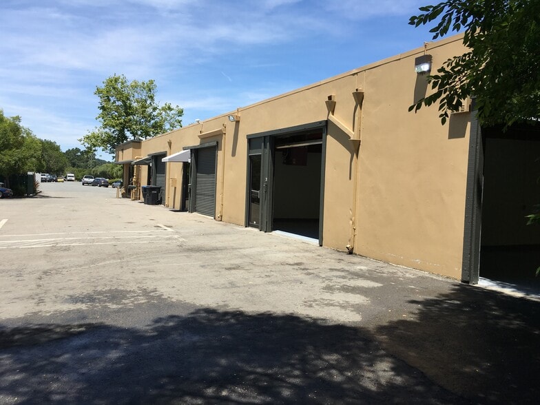 More Photos Of 37 Commercial Blvd, Novato Industrial For Lease