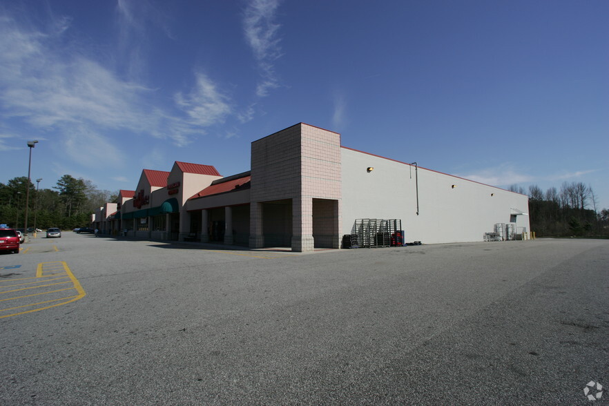 Primary Photo Of 1520 Atlanta Hwy, Auburn Unknown For Lease