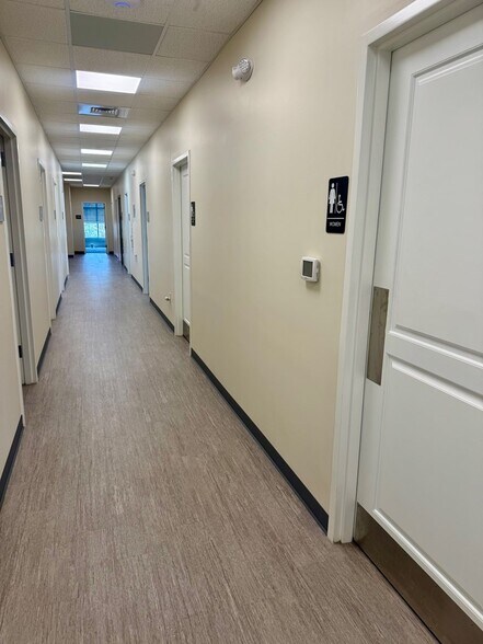 More Photos Of 172 Luds Way, Dothan Office For Lease