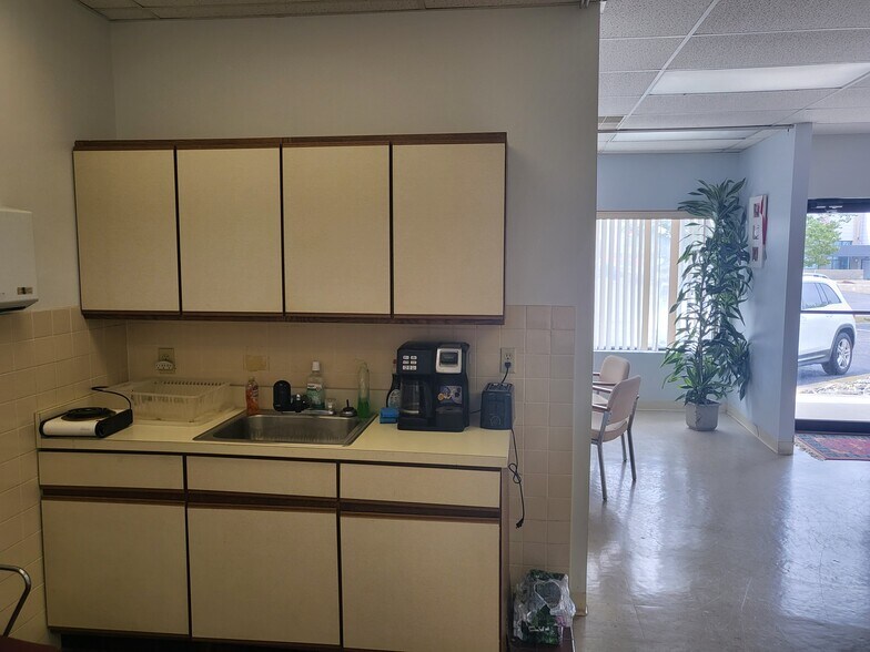 More Photos Of 1121 Route 47, Rio Grande Freestanding For Sale