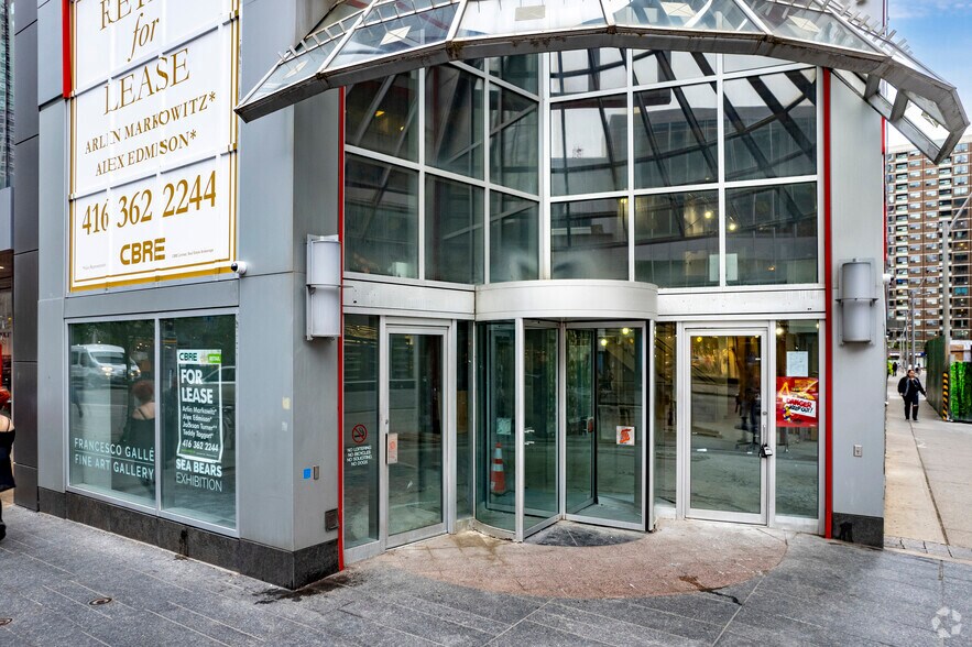 More Photos Of 19 Bloor St W, Toronto Storefront Retail Office For Lease