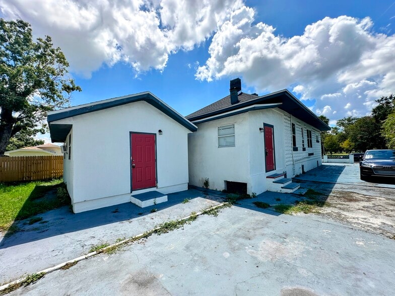 More Photos Of 3105 W Spruce St, Tampa Apartments For Sale