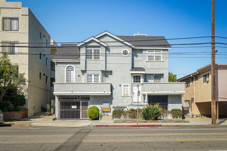 Primary Photo Of 3552 S Centinela Ave, Los Angeles Apartments For Sale