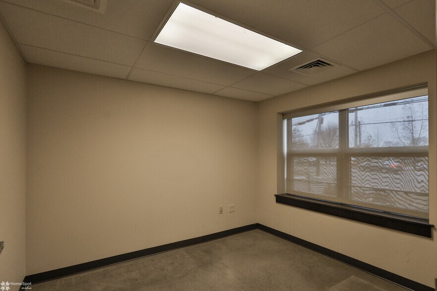 More Photos Of 2346 Jacksonville Rd, Bethlehem Medical For Sale