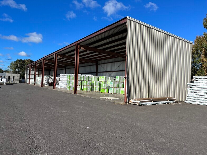 More Photos Of 181 Pringle St, Kingston Industrial For Sale