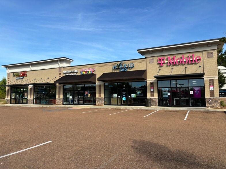 More Photos Of 1801 Jackson Ave W, Oxford General Retail For Lease