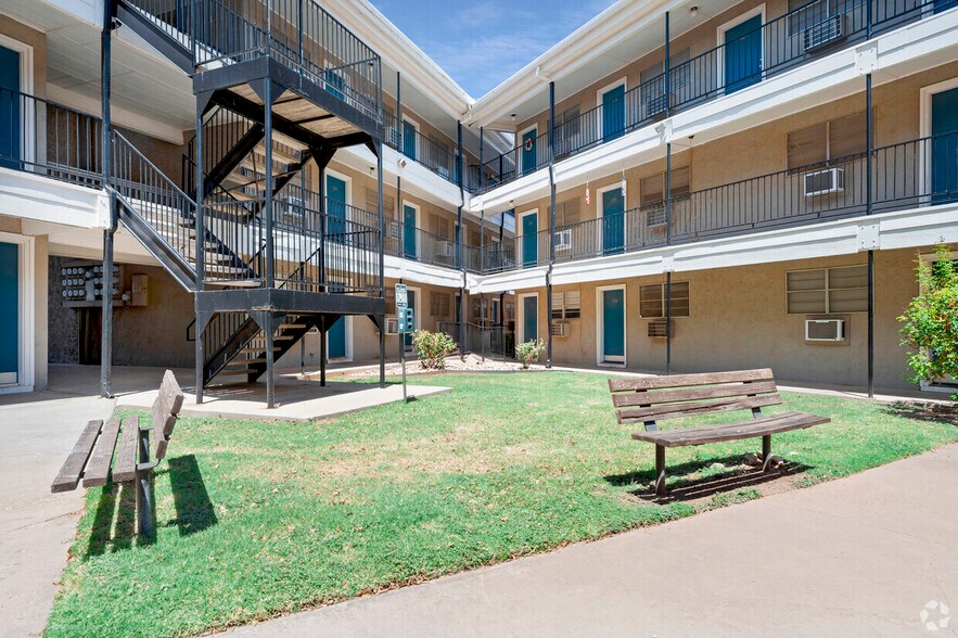 More Photos Of 4501 Brownfield Dr, Lubbock Apartments For Sale