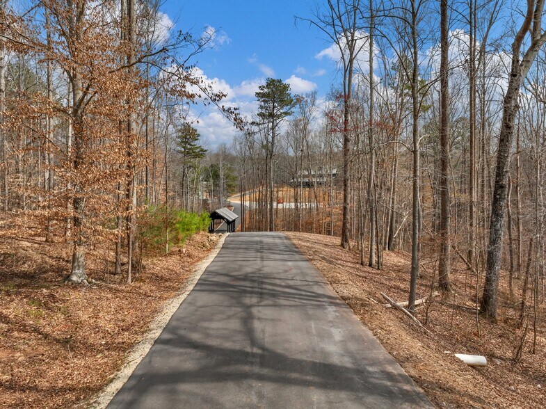 More Photos Of 3263 Tanners Mill Rd, Gainesville Specialty For Sale