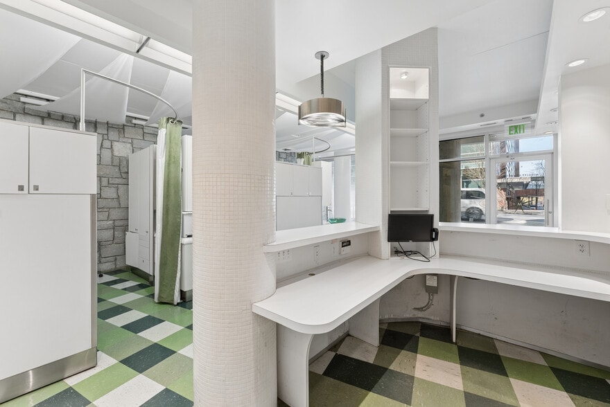 More Photos Of 845 Spring St NW, Atlanta Apartments For Sale