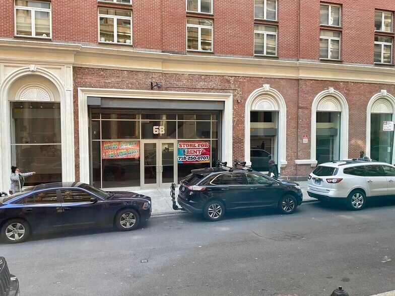 More Photos Of 68 Franklin St, New York General Retail For Lease
