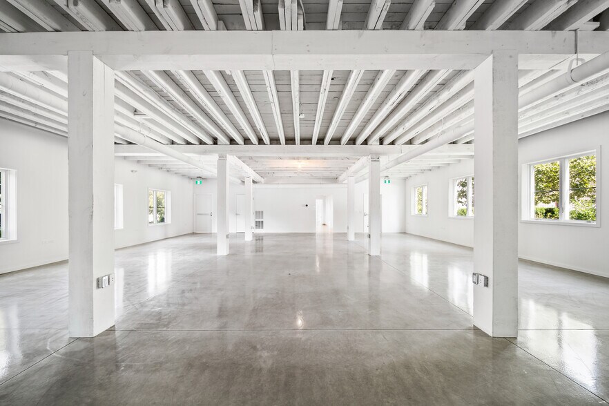 More Photos Of 60 Mill St, Gananoque Medical For Lease