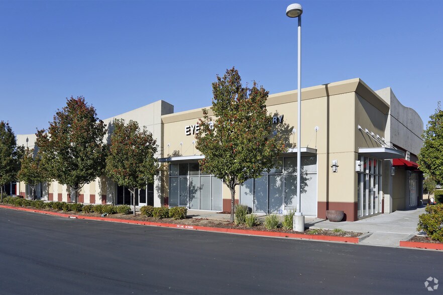 More Photos Of 4041-4053 Lone Tree Way, Antioch Unknown For Lease