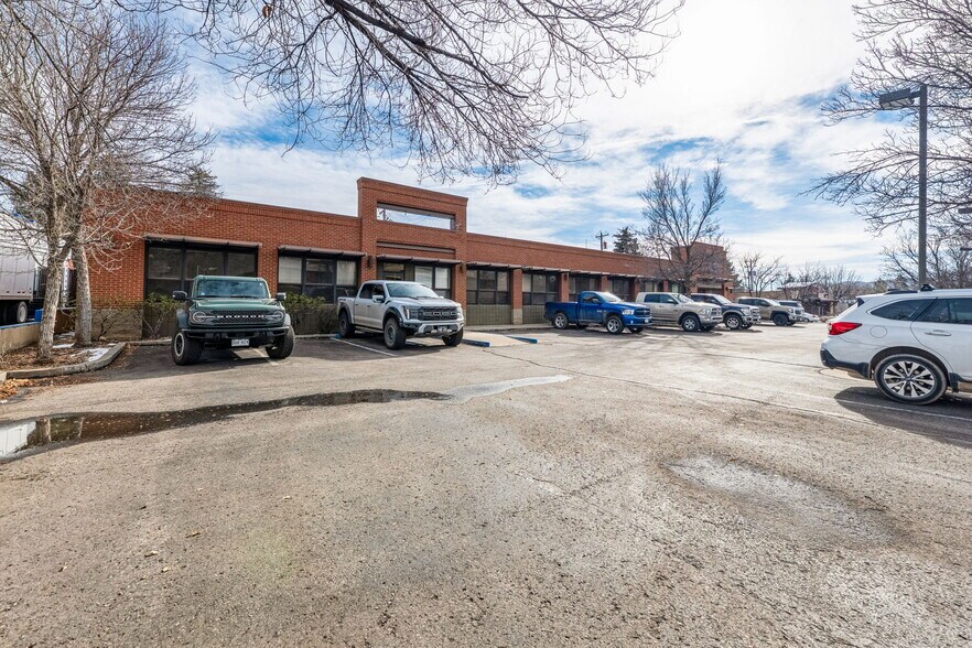 More Photos Of 1910 Main Ave, Durango Office For Sale