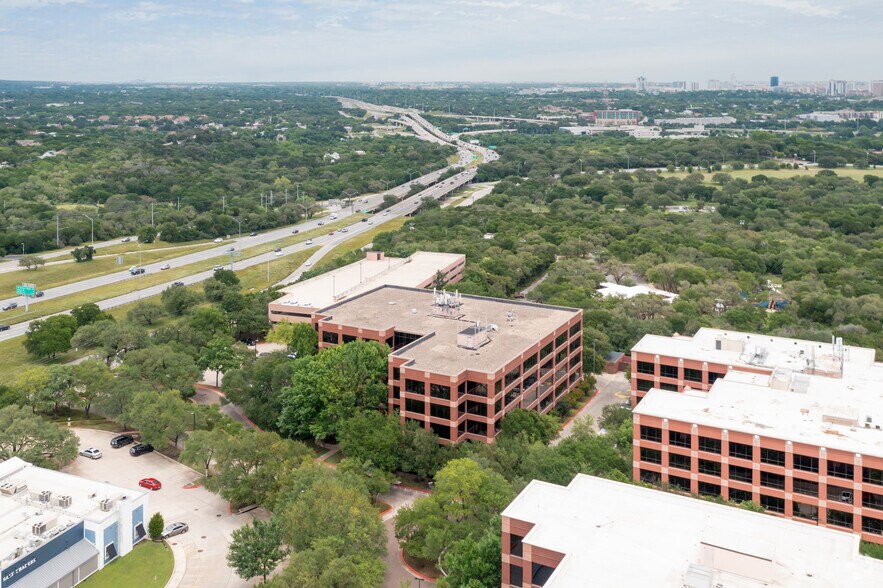 More Photos Of 901 S MoPac Expy, Austin Office For Lease