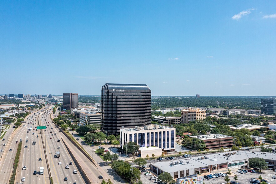 More Photos Of 9900 N Central Expy, Dallas Office For Lease