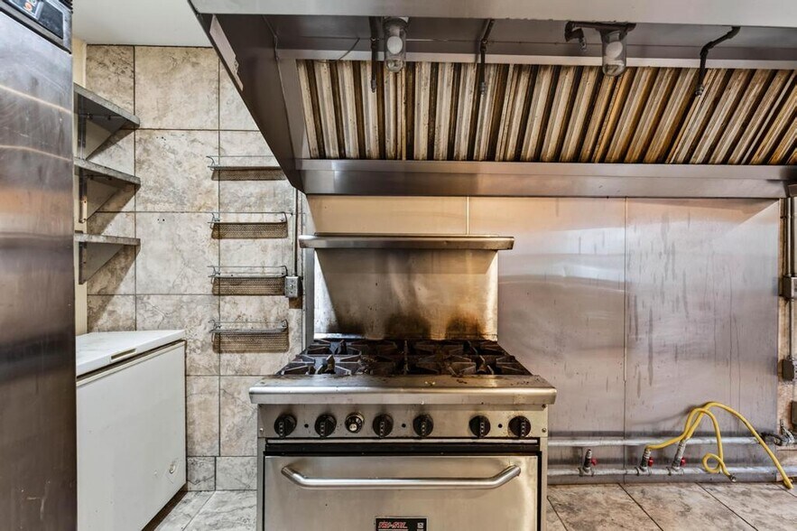 More Photos Of 102 Phillips Dairy Rd, Palatka Restaurant For Sale
