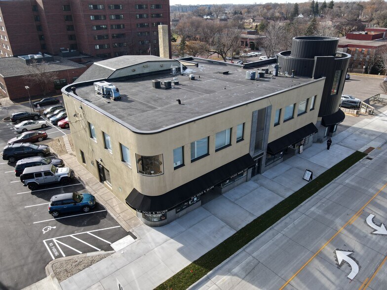 More Photos Of 4825-4833 Minnetonka Blvd, Saint Louis Park Storefront Retail Office For Lease