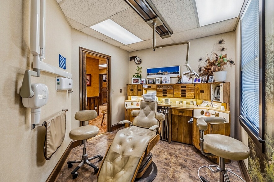 More Photos Of 201 S Weston St, Fountain Inn Medical For Sale