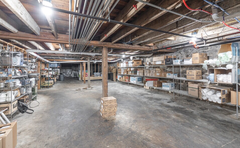 More Photos Of 717 N Pine St, Rolla Restaurant For Sale