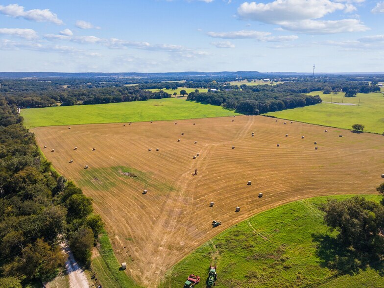 More Photos Of 324 E Highway 6, Iredell Land For Sale