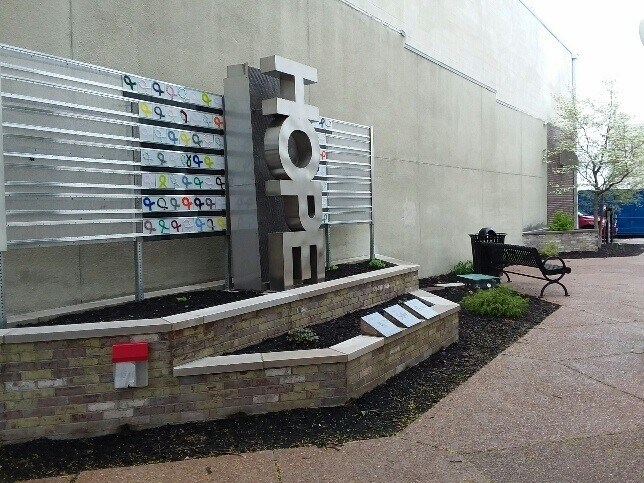 More Photos Of 227 E High St, Jefferson City Storefront Retail Office For Sale