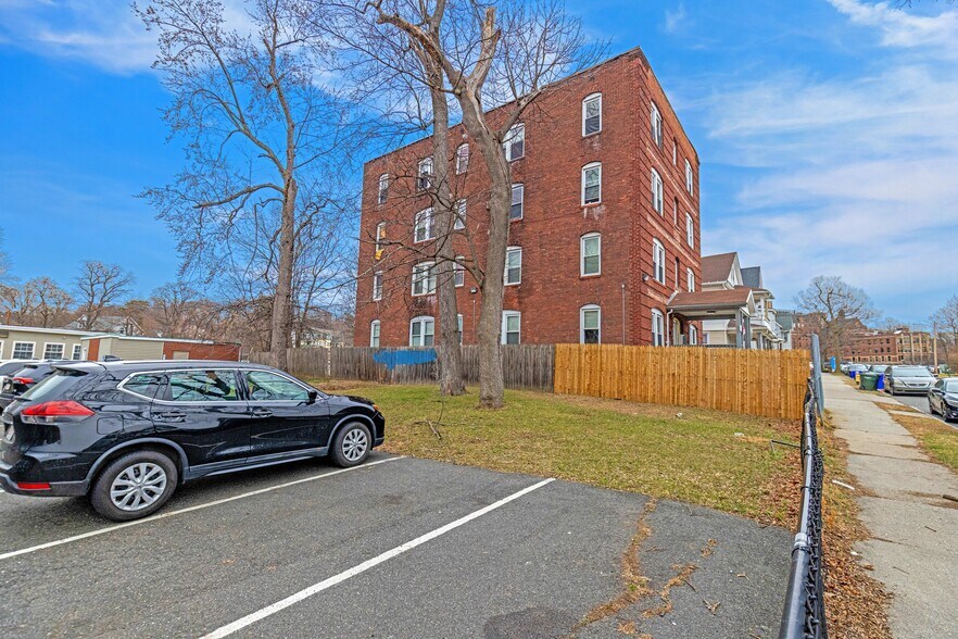 More Photos Of , Springfield Multifamily For Sale