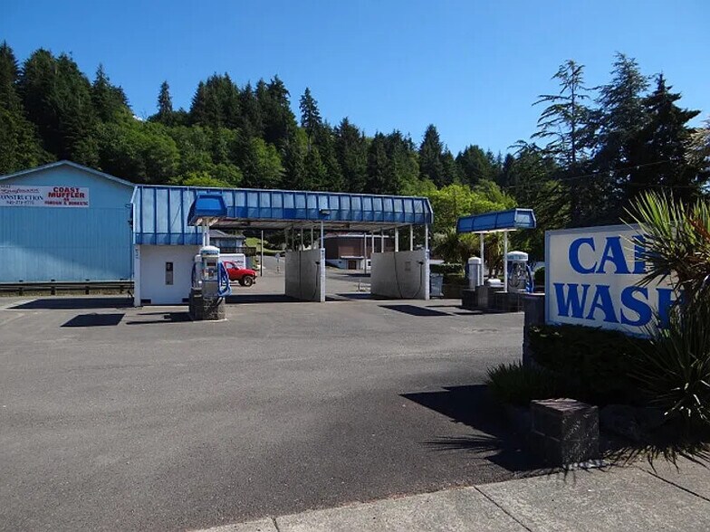 Primary Photo Of 542 Fir Ave, Reedsport Carwash For Sale