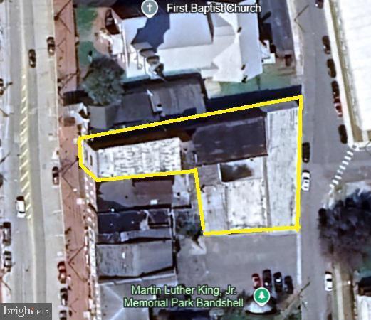 More Photos Of 138 W Broadway, Salem Storefront Retail Office For Sale