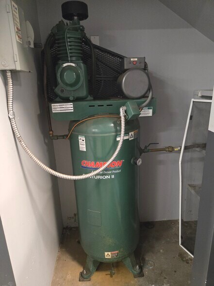 More Photos Of 330 Ohukai Rd, Kihei Unknown For Lease