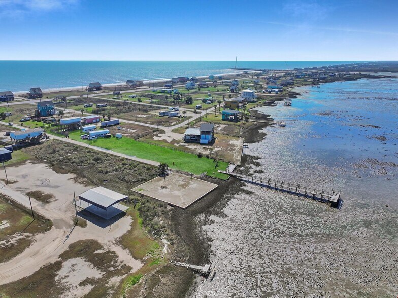 More Photos Of 1067 Seagull St, Gilchrist Land For Sale