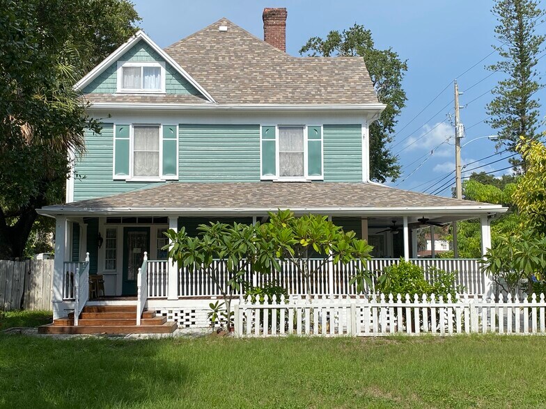 More Photos Of 304 15th St W, Bradenton Hospitality For Sale