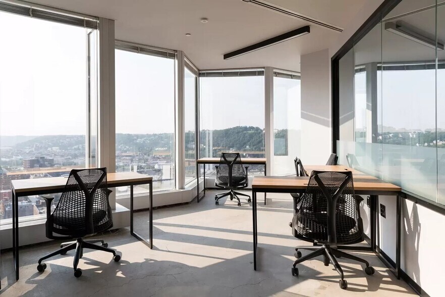 More Photos Of 1 PPG Pl, Pittsburgh Office For Lease