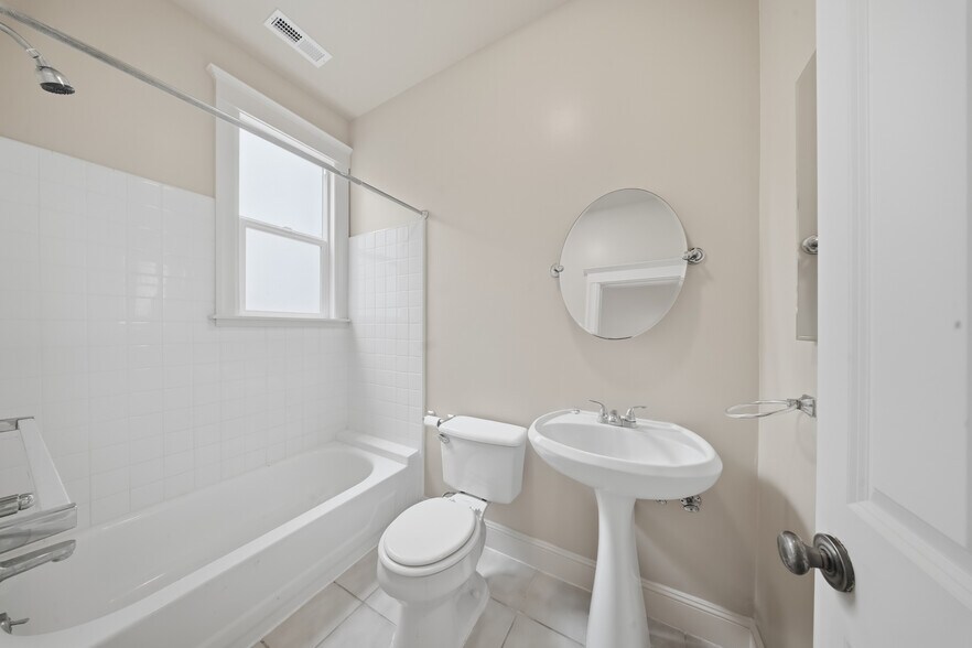 More Photos Of 561 Minna St, San Francisco Multifamily For Sale