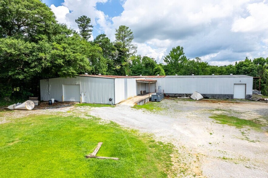 Primary Photo Of 206 Alabama 36, Hartselle Warehouse For Sale