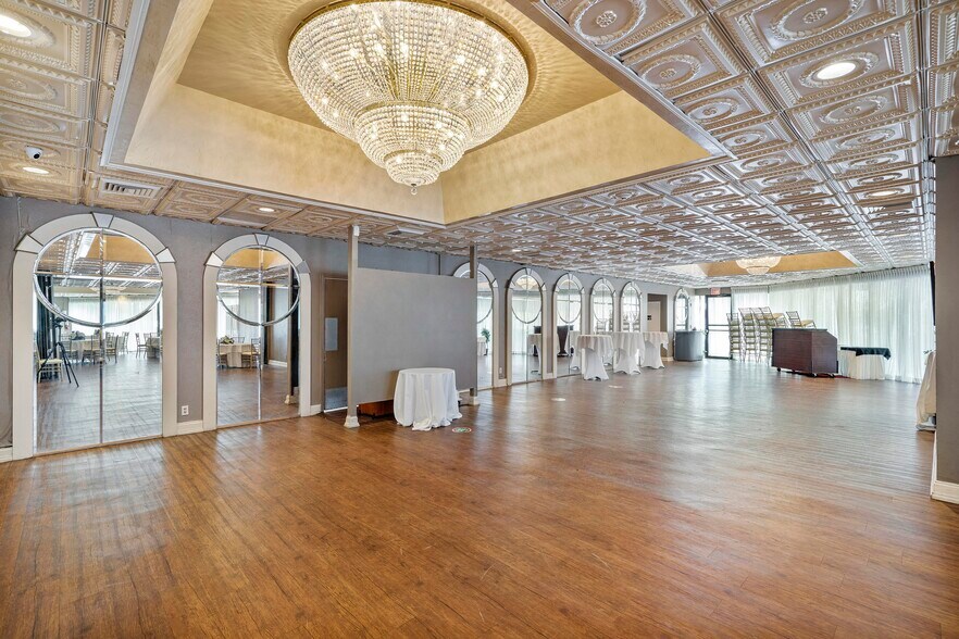 More Photos Of 1680 SE 3rd Ct, Deerfield Beach Loft Creative Space For Lease