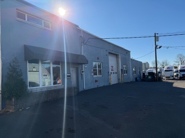 More Photos Of 53 Clifton Blvd, Clifton Truck Terminal For Sale