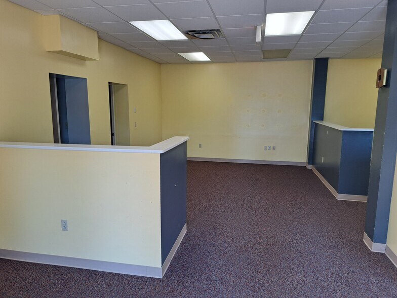 More Photos Of 2820 Old Lincoln Hwy, Trevose Light Distribution For Sale