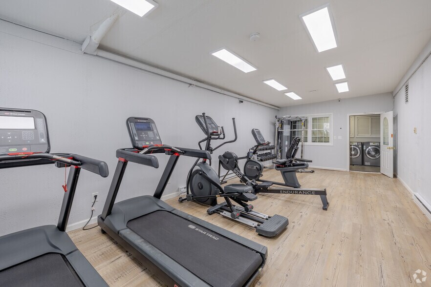 More Photos Of 134 College Hwy, Southampton Apartments For Sale