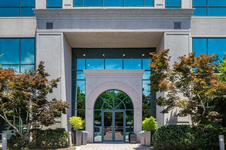 More Photos Of 4800 North Point Pky, Alpharetta Office For Sale