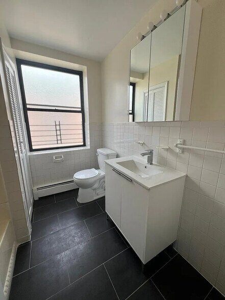 More Photos Of 5 Harvard St, East Orange Apartments For Sale