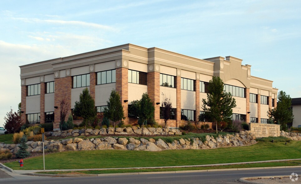 More Photos Of 7555 S Center View Ct, West Jordan Medical For Sale