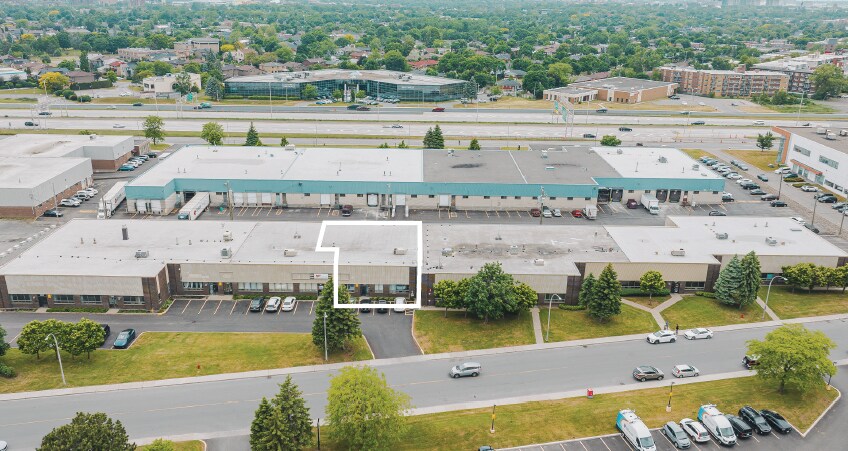 More Photos Of 341-371 Rue Isabey, Saint-Laurent Distribution For Lease
