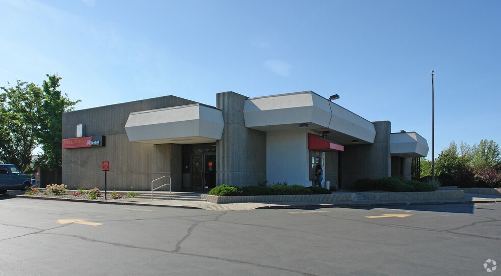 More Photos Of 410-680 N McCarran Blvd, Sparks Unknown For Lease