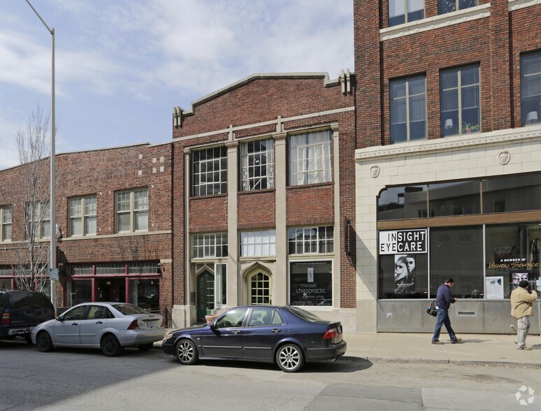 Primary Photo Of 1520-1526 Walnut St, Kansas City Storefront Retail Residential For Lease