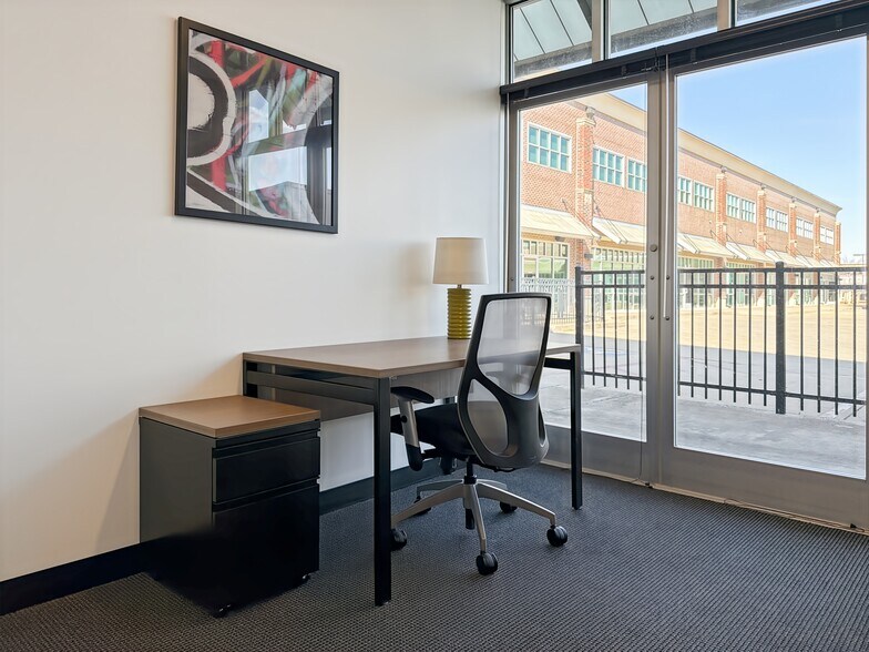 More Photos Of 8211 E Regal Pl, Tulsa Coworking Space