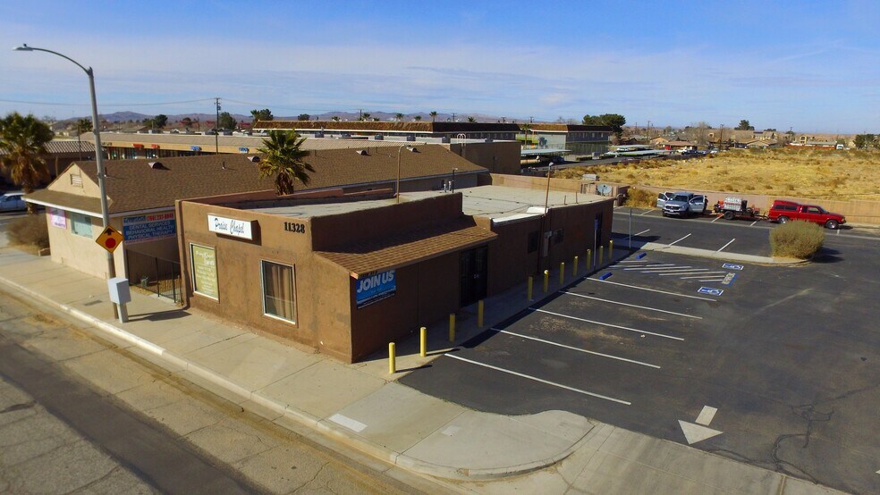 Primary Photo Of 11328 Bartlett Ave, Adelanto Office For Lease