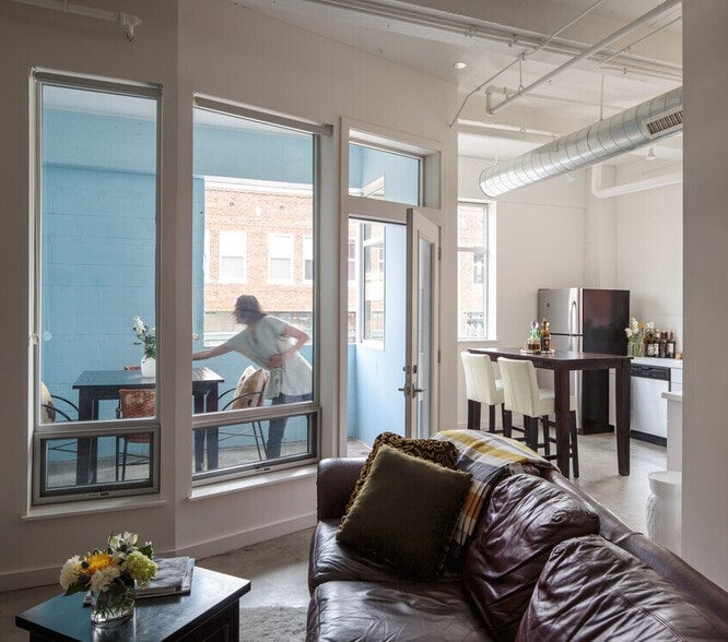 More Photos Of 1515 Walnut St, Kansas City Apartments For Sale