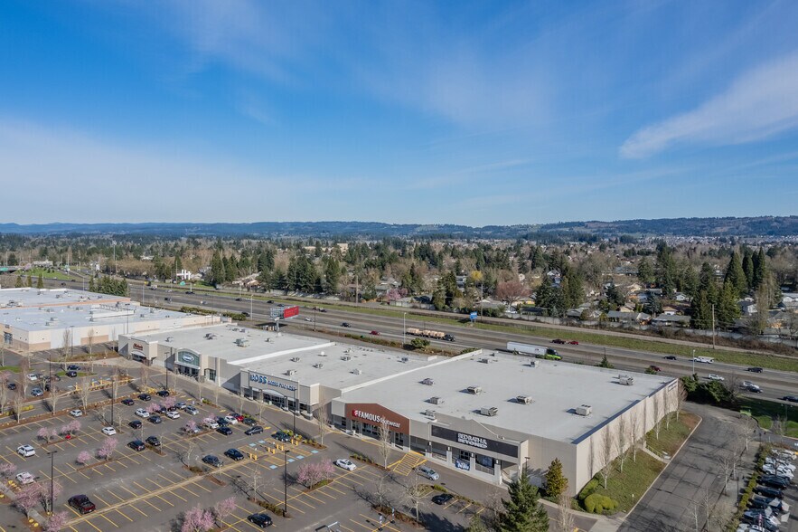 More Photos Of 17960-18200 NW Evergreen Pky, Beaverton Unknown For Lease